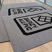 Tapis logo pour l'extérieur sur mesure